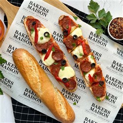 BAKERS MAISON BAGUETTE DEMI WHITE F/BAKED 48 X 140GM