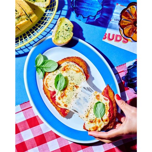 LOVE BUDS PLANT BASED CHICKEN SCHNITZEL 16 X 220GM